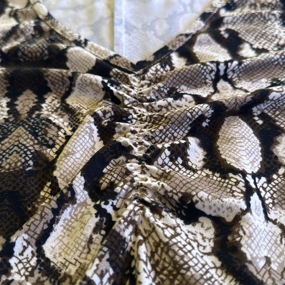 Zennilo Leopard Tunic Top Pre owned - Picture 4 of 8